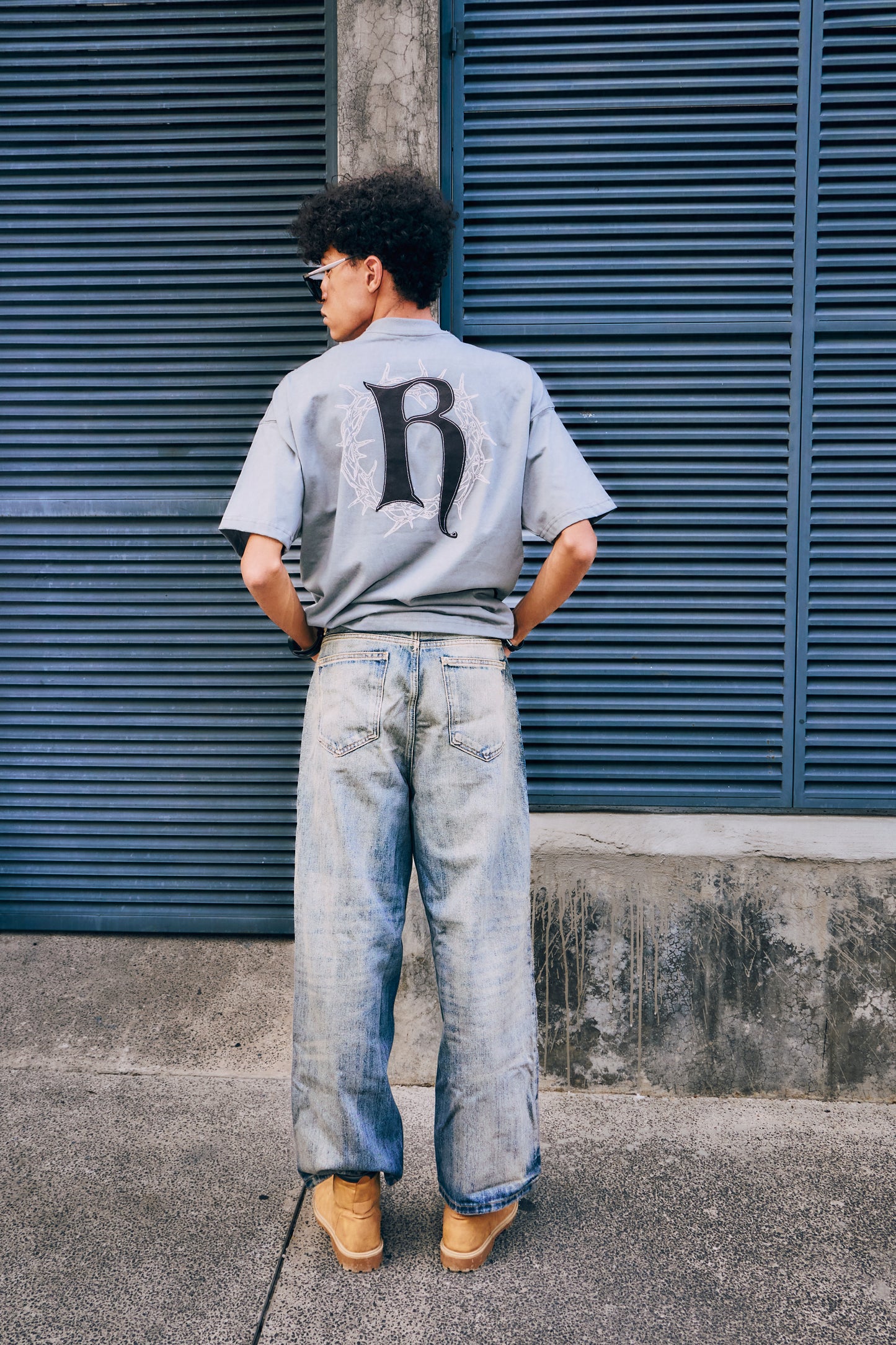 Playera Spine Crown Oxford