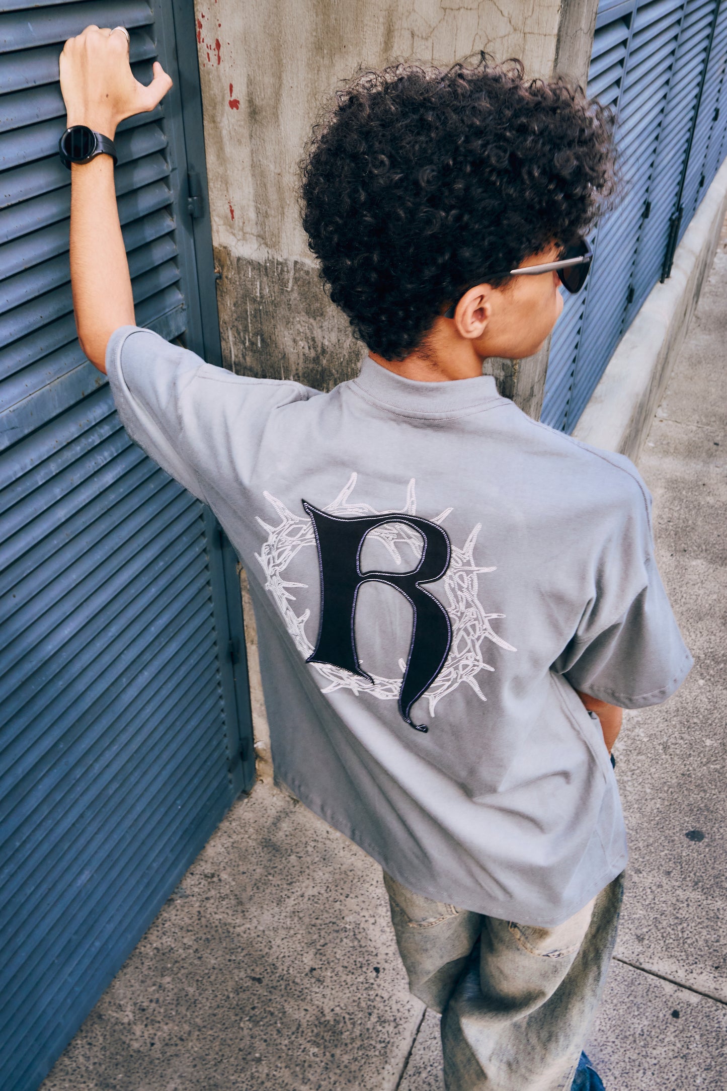 Playera Spine Crown Oxford